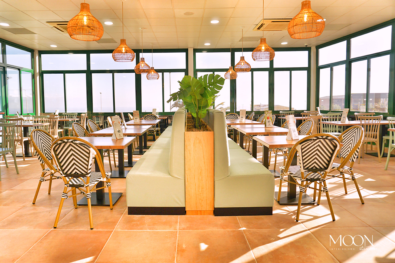 Decoración para Cafetería La Atalaya